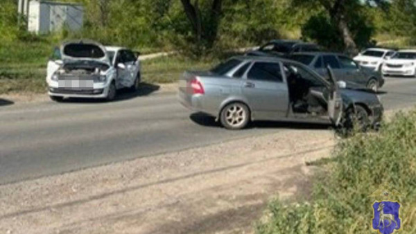 Под Самарой произошло жесткое ДТП при развороте