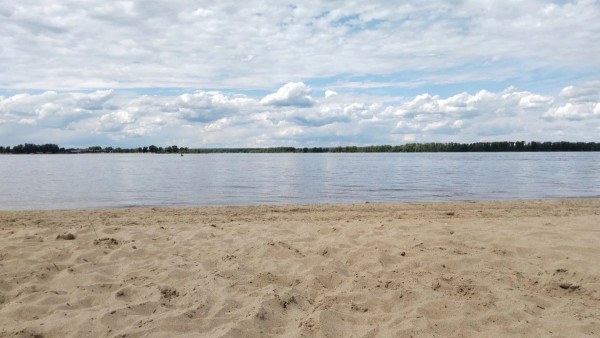 Роспотребнадзор выявил 8 пляжей региона с сомнительным качеством воды