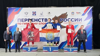 Самарский гиревик Дмитрий Никитин выиграл Первенство России