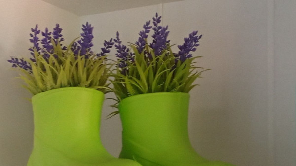 Лайфхак для самарцев: как не стирать каждый день брюки во время "грязной" поры