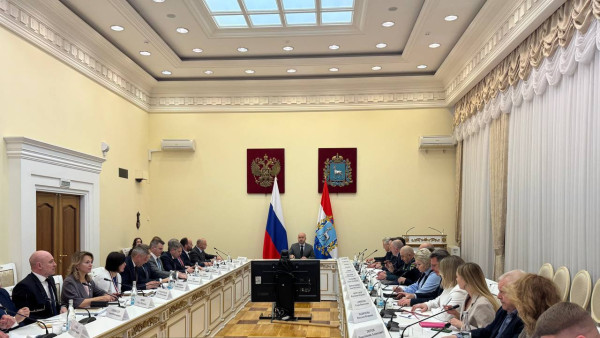 Губернатор Самарской области поручил минобразования следить за ситуацией в детсаду №58