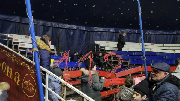 В Нефтегорске 3 ребенка пострадали при обрушении трибуны со зрителями в цирке