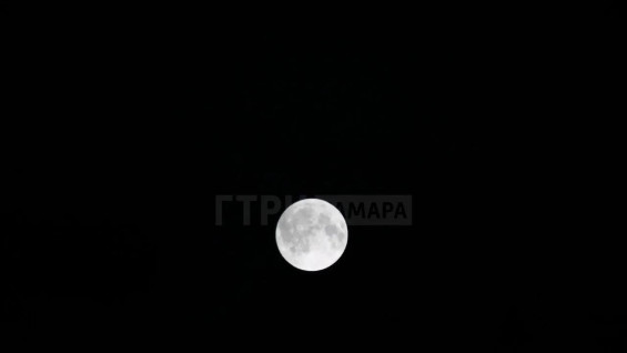 Самарцы делятся кадрами Осетровой Луны 28 августа 2026