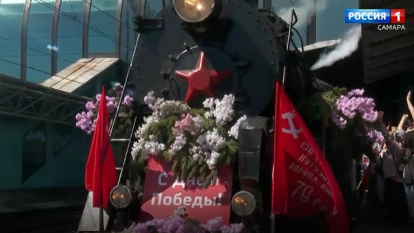 В Самару прибыл Паровоз Победы 