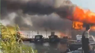 Пожар уничтожил банный комплекс под Красной Глинкой