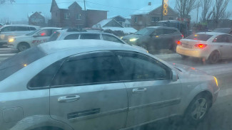 В ГАИ попросили самарцев отказаться от поездок на личном транспорте 12 января