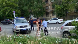 В Самаре задержали голого скейтбордиста
