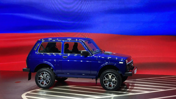 АВТОВАЗ представил обновлённую LADA Niva Legend в день 60-летия завода