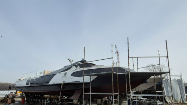 Три самарских «Восхода» готовят к возвращению на реку после глубокой модернизации