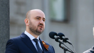 Вячеслав Федорищев поприветствовал ветеранов и участников СВО на Параде Победы 