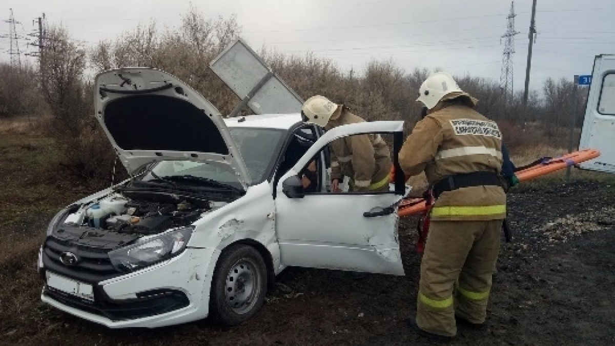 В Самарской области на трассе при ДТП с большегрузом пострадал пенсионер –  Новости Самары и Самарской области – ГТРК Самара