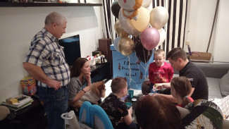 Многодетные родители смогут уходить с работы пораньше