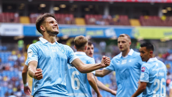 Самарские "Крылья Советов" разгромили "Ростов" на берегах Дона