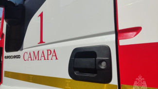 В Самаре на пожаре в 10.47 утра погиб неизвестный мужчина