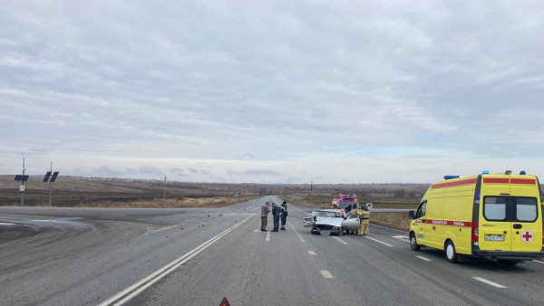 Под Самарой разбилась пенсионерка на «пятерке» в ДТП с КамАЗом