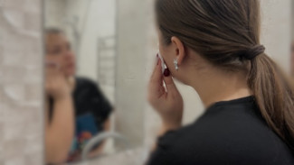 Врач рассказала, как спасти кожу от ветра и мороза