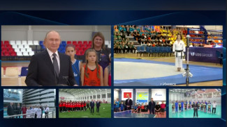 Президент РФ Владимир Путин из Самары открыл спортобъекты в других регионах
