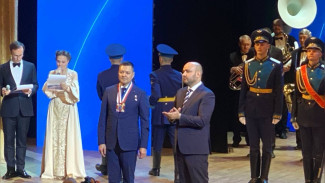 В День народного единства легендарному самарскому летчику-космонавту Олегу Кононенко присвоено звание «Почетный гражданин Самарской области»