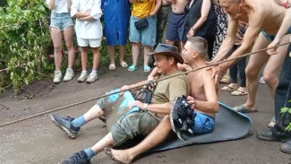 В Самарской области участники фестиваля на Мастрюковских озерах устроили дождевые покатушки