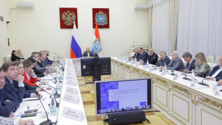 Губернатор Вячеслав Федорищев дал поручения по новым подходам к бюджетной политике региона