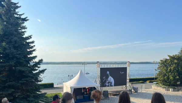 ГТРК «Самара» продолжает проводить летние кинопоказы под открытом небом