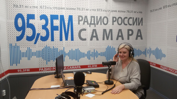 «Иду по широкой дороге»: певица Елена Гуляева о себе, своих соратниках и народной песне 