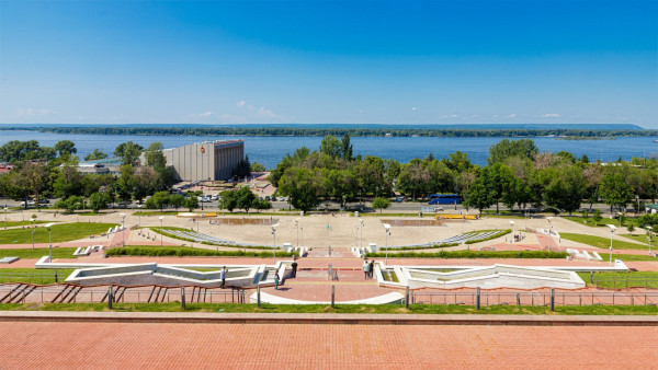 Самара вошла в ТОП-3 городов куда хотят переместить госкомпании из Москвы