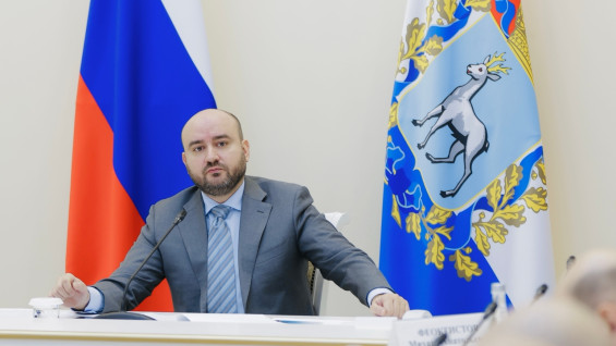 Вячеслав Федорищев поручил Александру Колсанову  использовать инициативы СамГМУ для поддержки активного долголетия в регионе