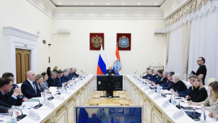 Более 70 дорожных объектов запланировано к ремонту в 2026 году: на оперативном совещании при губернаторе обсудили развитие дорожной инфраструктуры