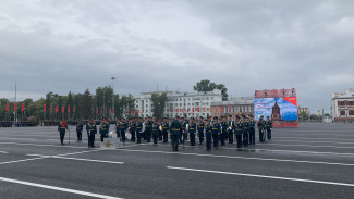 Прямая трансляция парада Победы в Самаре