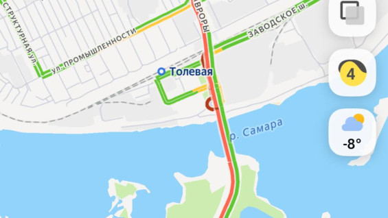 В Самаре на Южном мосту встало движение транспорта 9 декабря