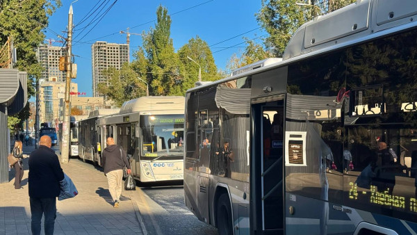 В центре Самары с 3 по 6 октября общественный транспорт пустят в объезд