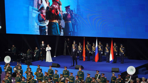 В Самаре выступили военные оркестры со всей страны