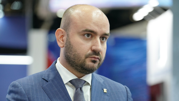 Врио губернатора Вячеслав Федорищев оценил результаты работы команды региона на ПМЭФ-2024