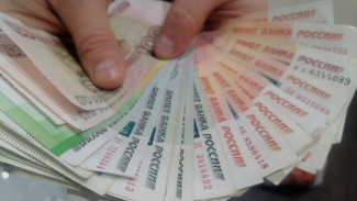 В Самарской области у алиментщика изъяли иномарку на кладбище