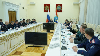 Из Самары в 2023 году выдворили более 3 тысяч незаконных мигрантов