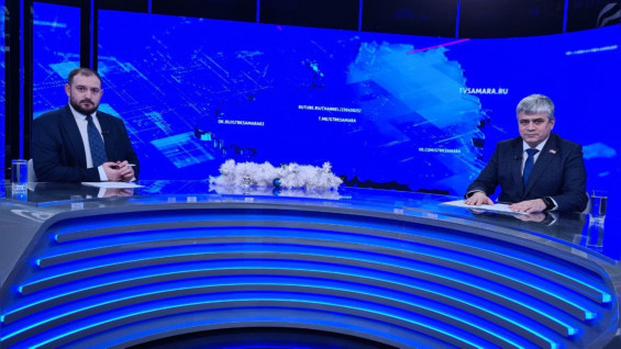  «Актуальное интервью»: приоритеты в бюджете города и первые итоги 2025 года 