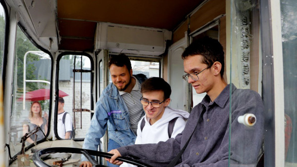 В Самаре с 1 июля поднимут зарплату сотрудникам ТТУ