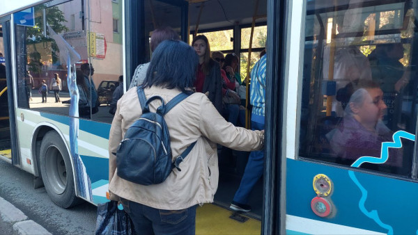 В Самаре обстреляли автобус с пассажирами