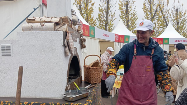 Жители Самарской области смогли попробовать блюда из русской печи
