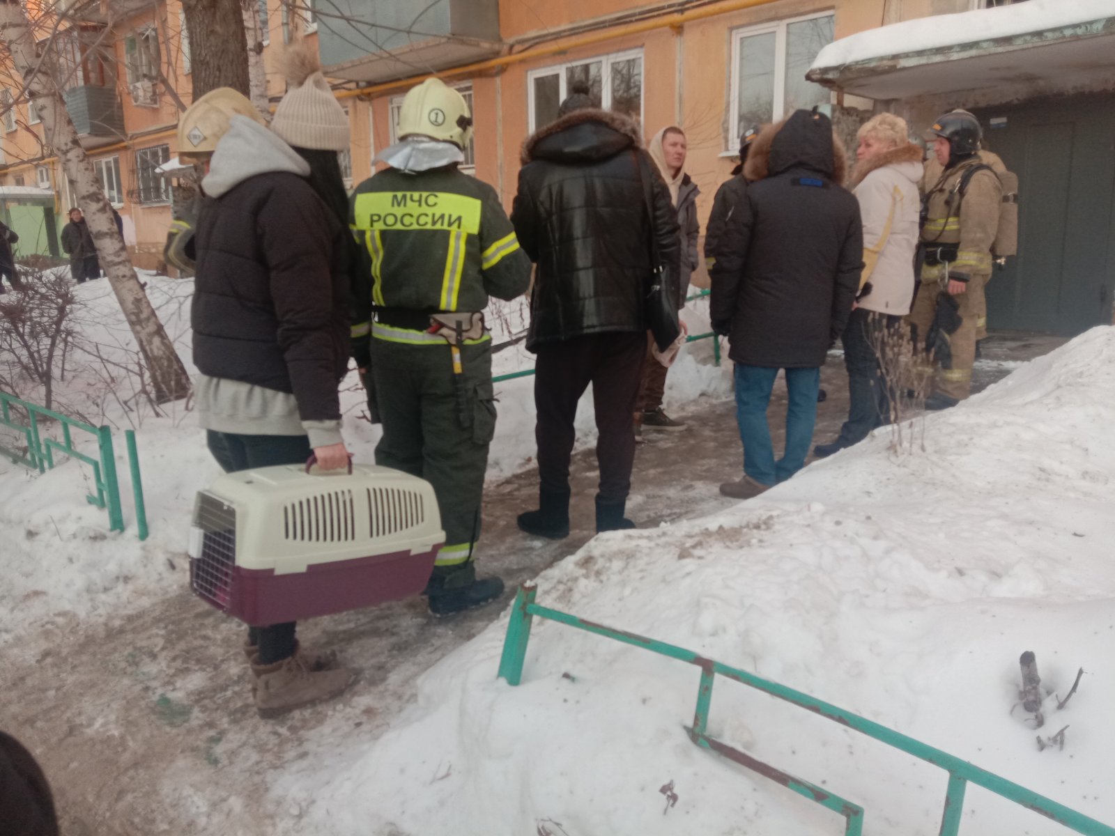 В Самаре стянули спецтехнику к многоквартирному жилому дому на ул. Мяги –  Новости Самары и Самарской области – ГТРК Самара