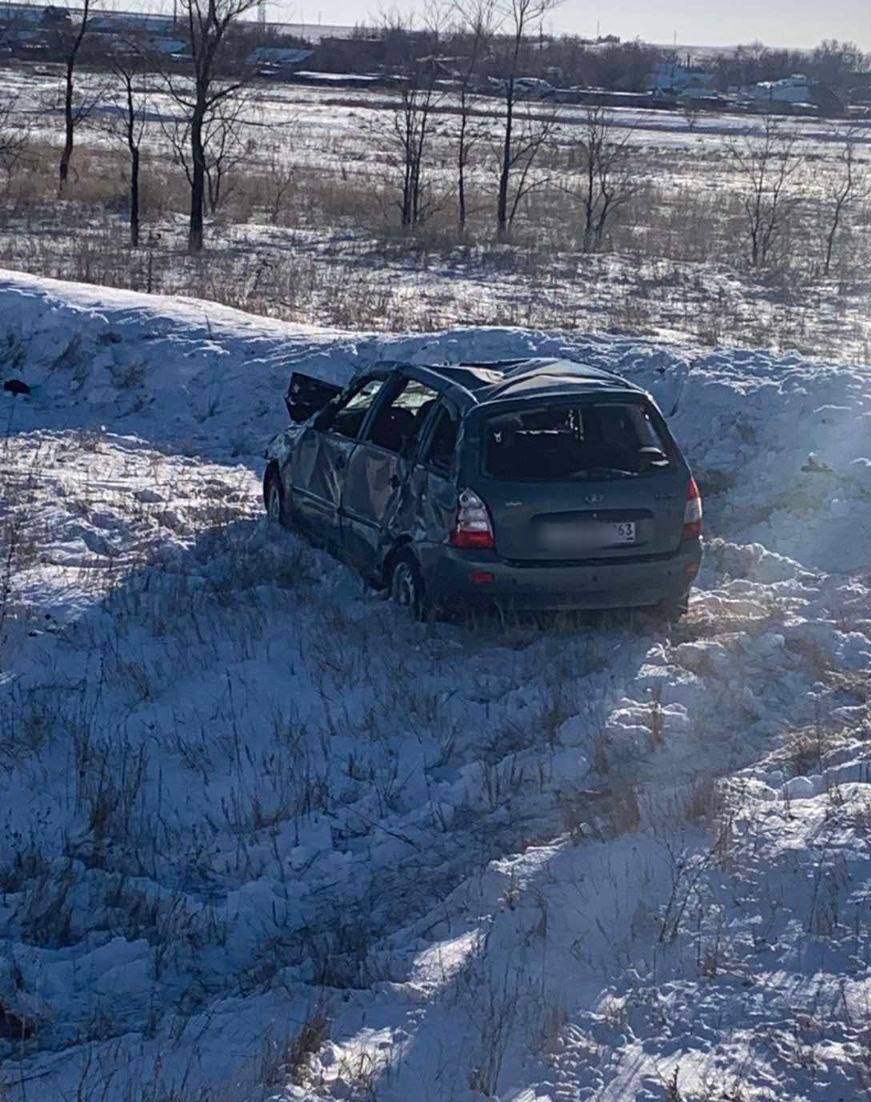 Улетел в кювет: в Самарской области в ДТП погиб пассажир | 19.01.2023 |  Самара - БезФормата