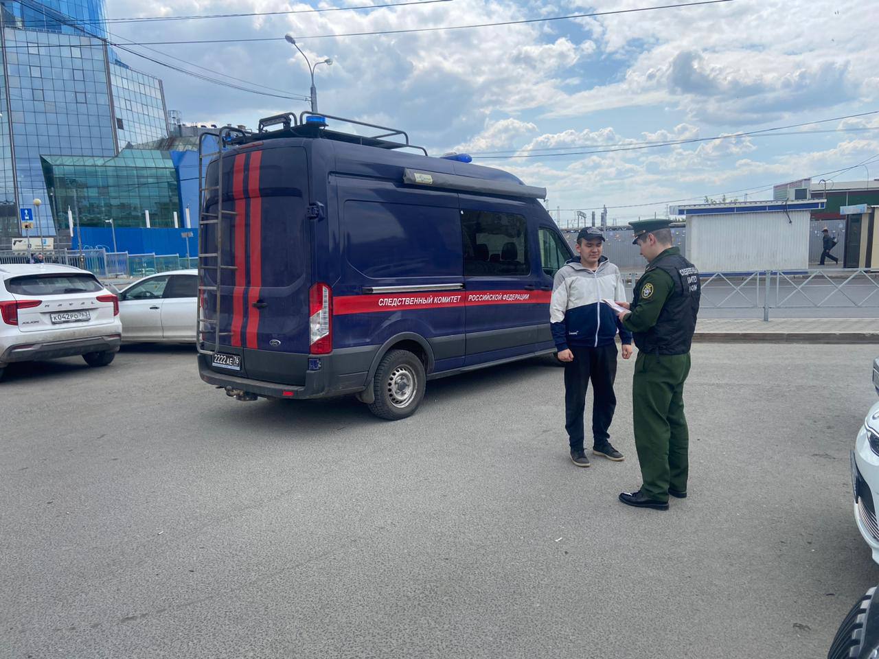 В Самаре мигрантов остановили на ж/д вокзале и отправили в военкомат |  20.05.2024 | Самара - БезФормата