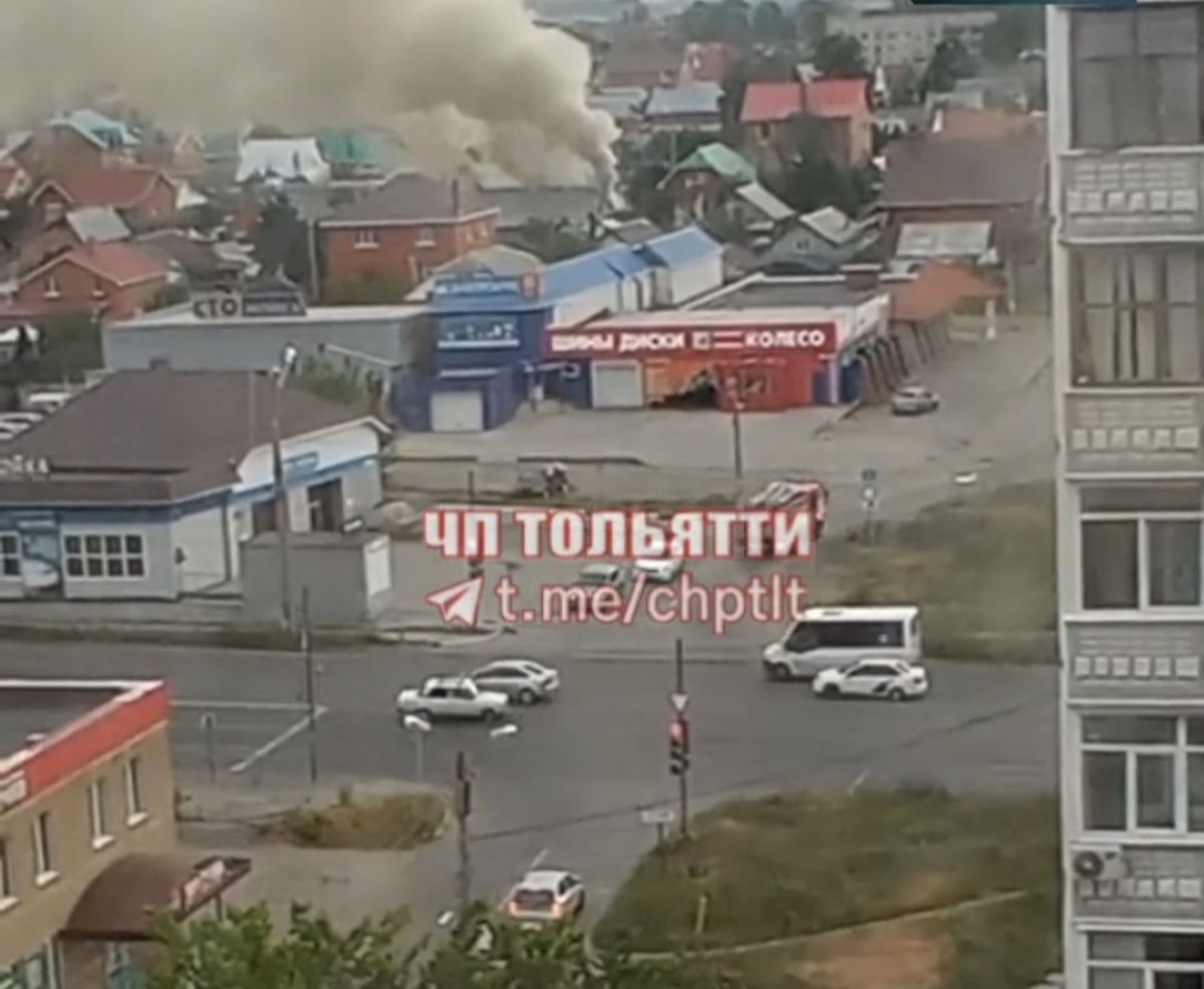 В Центральный район Тольятти утром 17 июня стянулись спасатели | 17.06.2024  | Самара - БезФормата