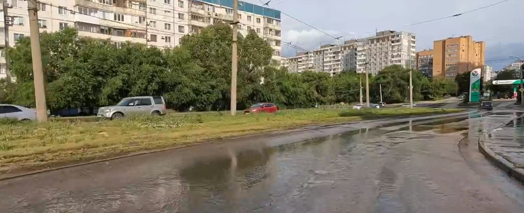 После первого июля. Потоп в Ульяновске 2022. Рыбинск затопило 28 07 2022. Лазаревское затопило 2022 год. Потоп в Копейске июль 2022.