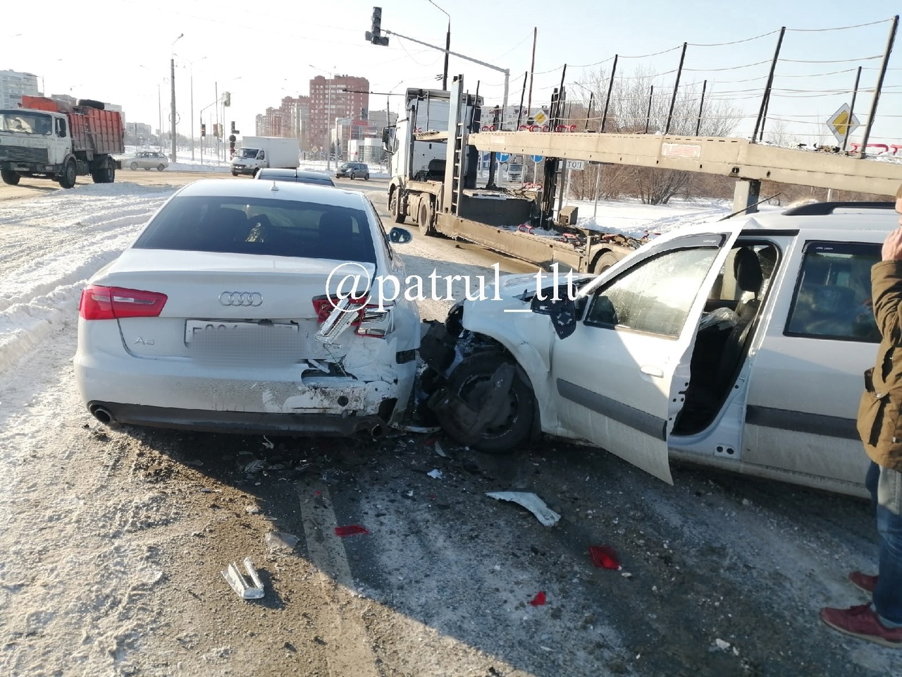 Видео в патрульном авто или 