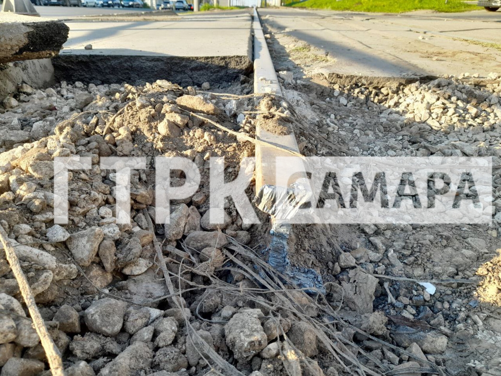 В Самаре демонтировали трамвайные рельсы на важном участке | 02.05.2024 |  Самара - БезФормата