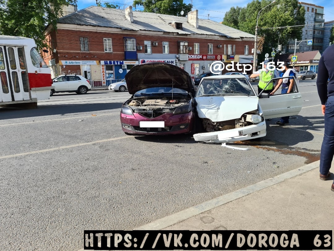 В Самаре на улице Победы в ДТП пострадали люди | 01.07.2020 | Самара -  БезФормата