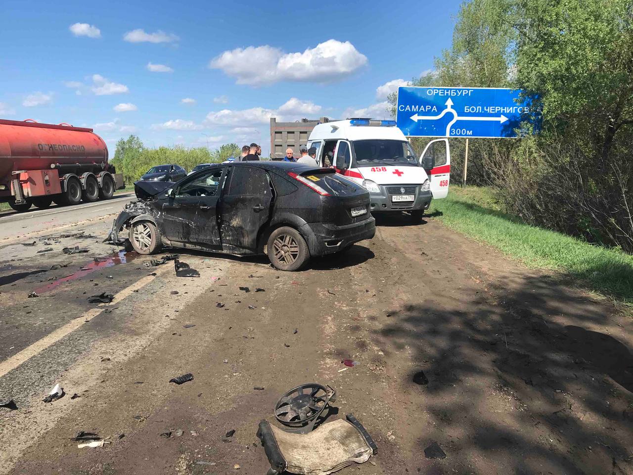 Массовое ДТП с грузовиками и легковушками случилось 30 апреля под Самарой |  30.04.2024 | Самара - БезФормата