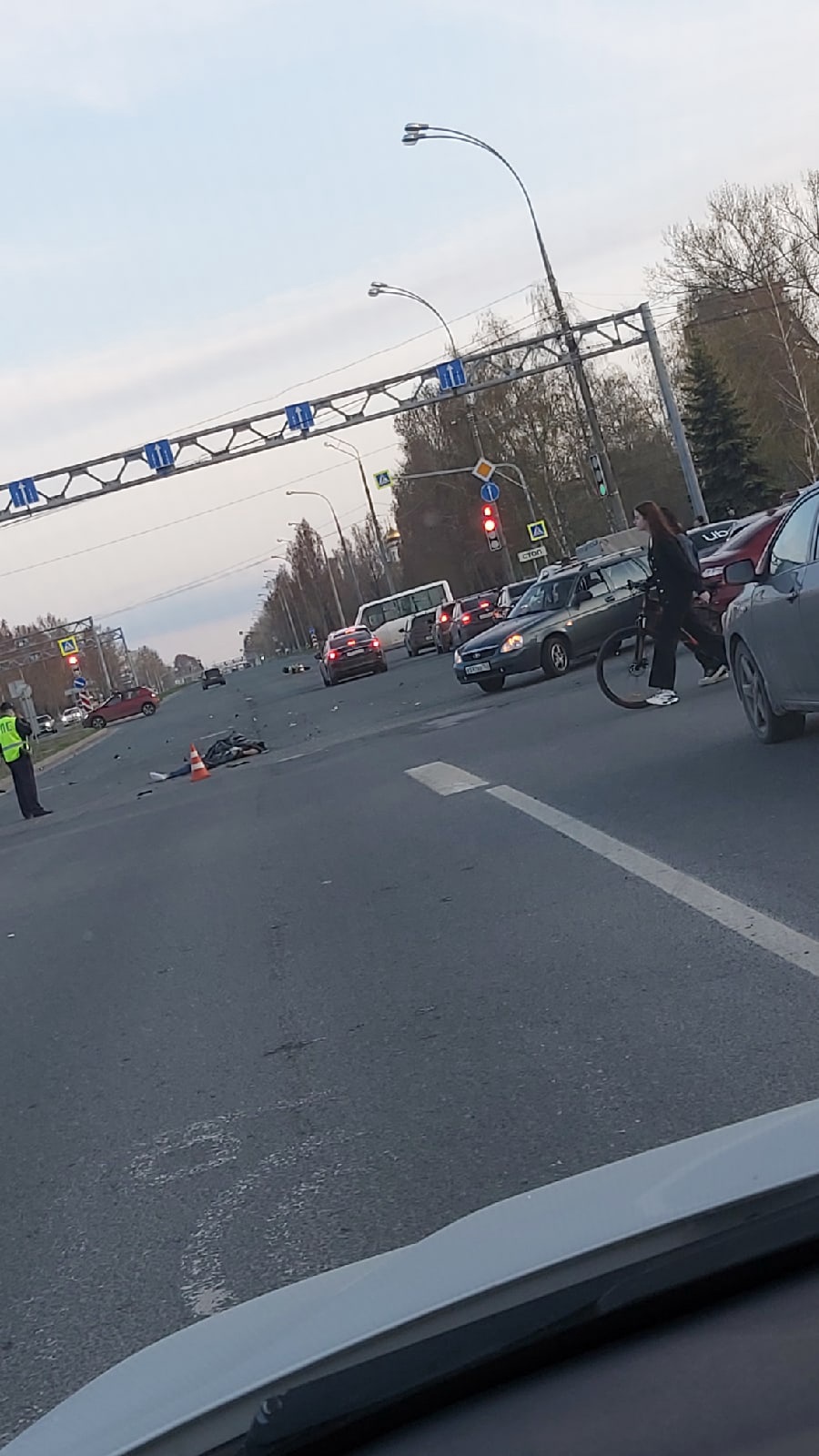 Трагедия на старте мотосезона. Опубликованы причина смерти байкера в  Самарской области и фото ДТП – Новости Самары и Самарской области – ГТРК  Самара